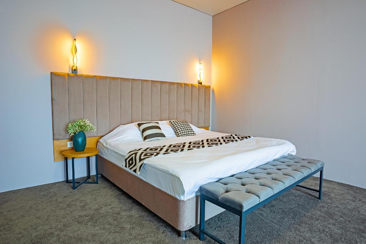 Green Land Hotel Tsandrypsj Eksteriør bilde