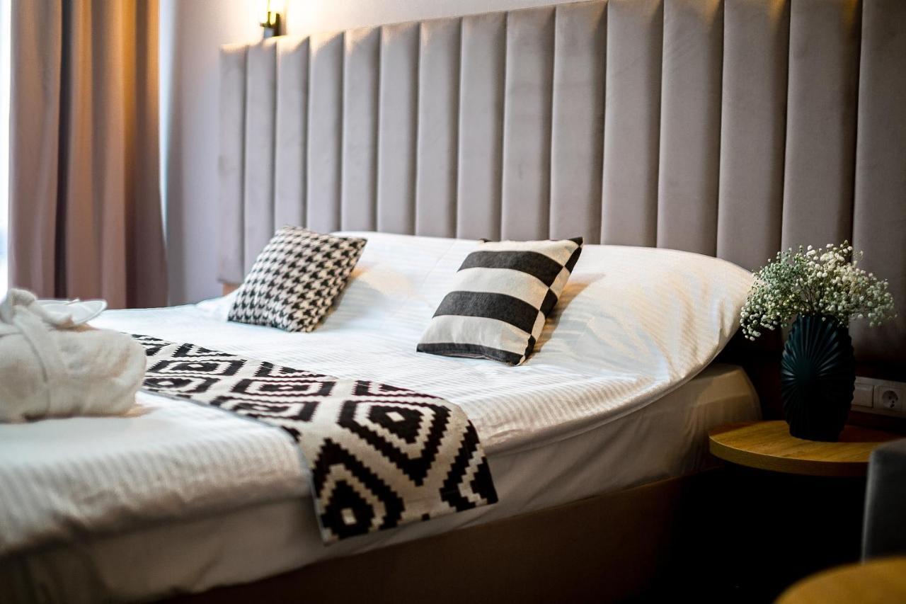 Green Land Hotel Tsandrypsj Eksteriør bilde